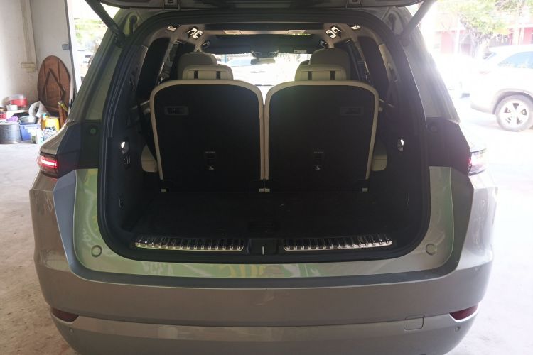 理想汽车 理想L9 2022款 Max局部细节23