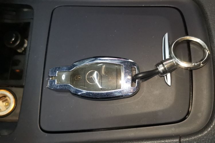 奔驰GLA 2016款 GLA 200 时尚型中控内饰7001