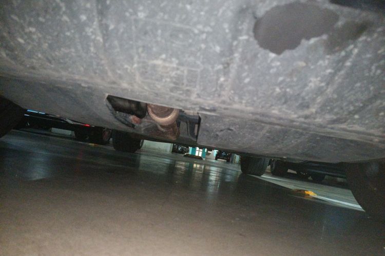 比亚迪 宋Pro新能源 2019款 DM 1.5T 四驱性能版豪华型局部细节9008