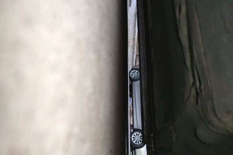 特斯拉 Model Y 2022款 Performance高性能全轮驱动版局部细节9001