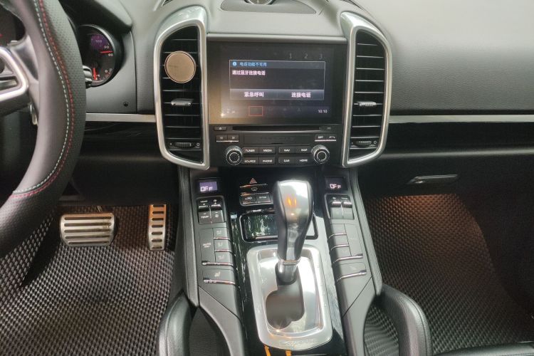 保时捷 2016款 Cayenne 3.0T中控内饰16