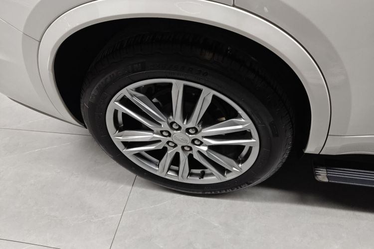 凯迪拉克XT6 2022款 2.0T 七座两驱豪华型车身外观6008