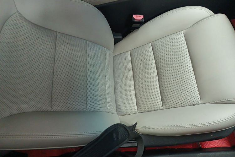 吉利汽车 缤瑞 2018款 14T 手动缤致版局部细节41