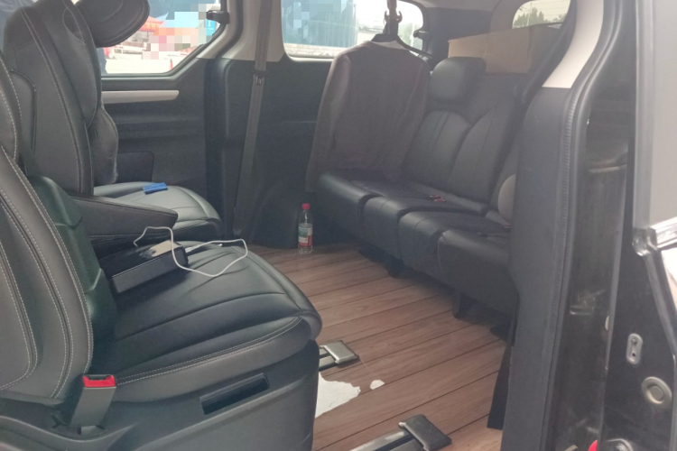 上汽大通MAXUS 大通G20 2023款 改款 ES 2.0T 汽油自动超值版中控内饰21