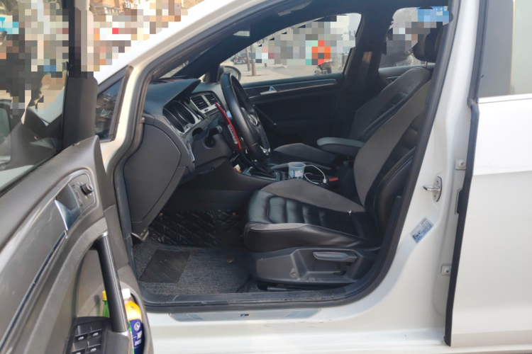 大众 高尔夫 2018款 280TSI 自动R-Line型中控内饰19