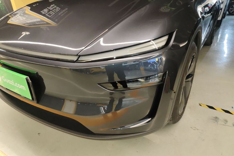 特斯拉 Model Y 2025款 后轮驱动版局部细节36