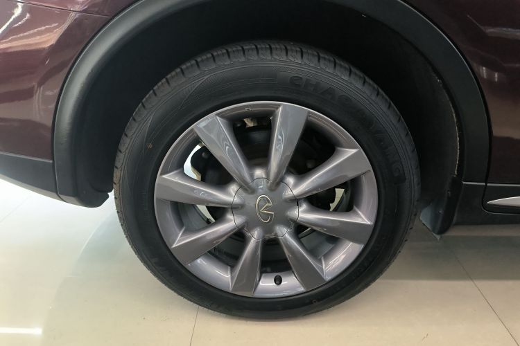 英菲尼迪QX50 2015款 2.5L 悦享版车身外观6008