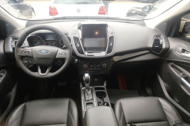 福特 翼虎 2019款 EcoBoost 180 两驱豪翼型 国VI中控内饰7002