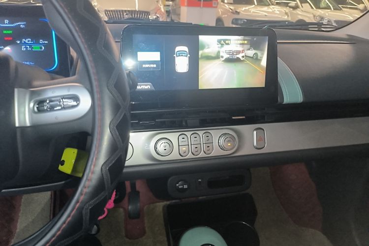 长安启源 长安Lumin 2022款 210km 香甜款中控内饰16