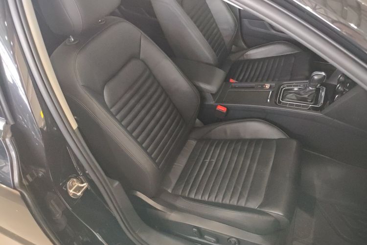 大众 迈腾 2019款 330TSI DSG 领先型 国VI局部细节41