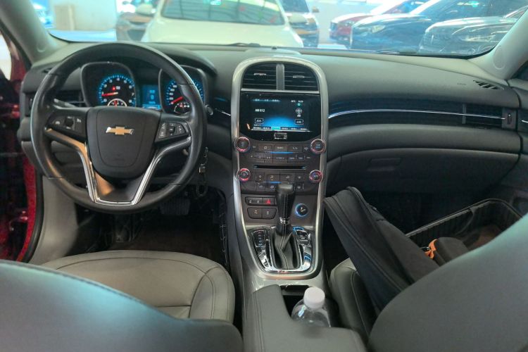 雪佛兰 迈锐宝 2014款 2.0L 自动豪华版中控内饰12