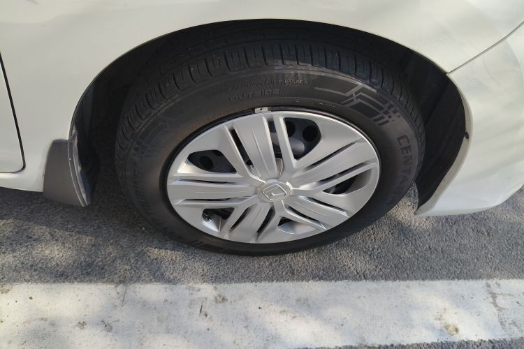 本田 飞度 2018款 1.5L CVT舒适版车身外观10