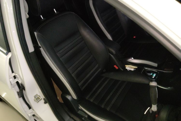 北汽新能源EC5 2019款 新尚版局部细节41