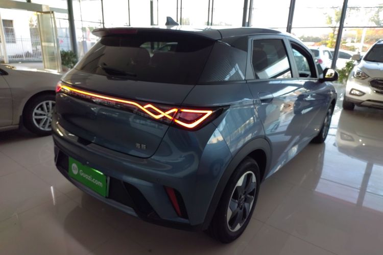 比亚迪 海豚 2025款 420km 时尚版车身外观7