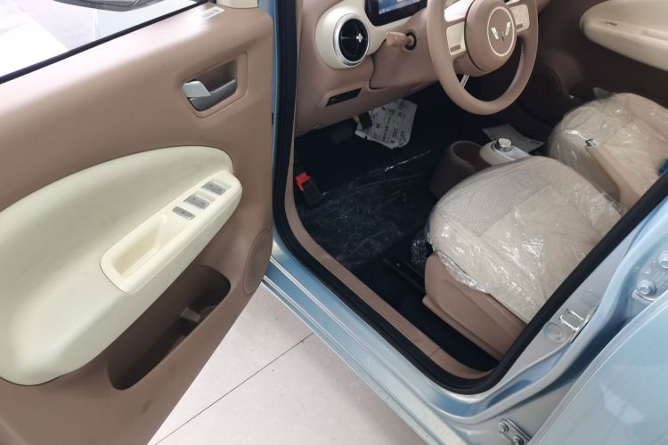 五菱汽车 宏光MINIEV 2025款 四门版 进阶款中控内饰20