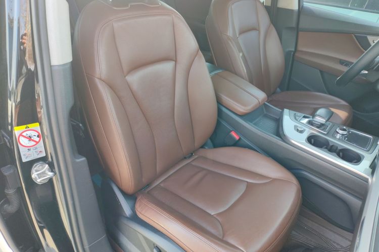 奥迪Q7 2018款 45 TFSI 技术型局部细节41