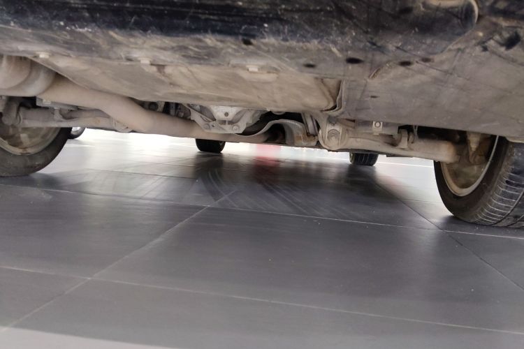 宝马5系 2017款 525Li 豪华设计套装局部细节9009