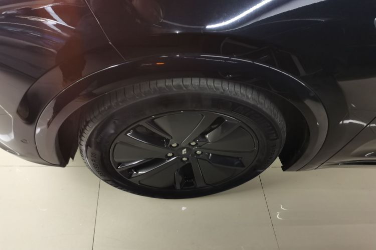 理想汽车 理想L7 2024款 Pro车身外观6001