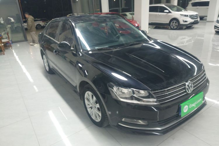 大众 朗逸 2015款 1.6L 自动舒适版车身外观3