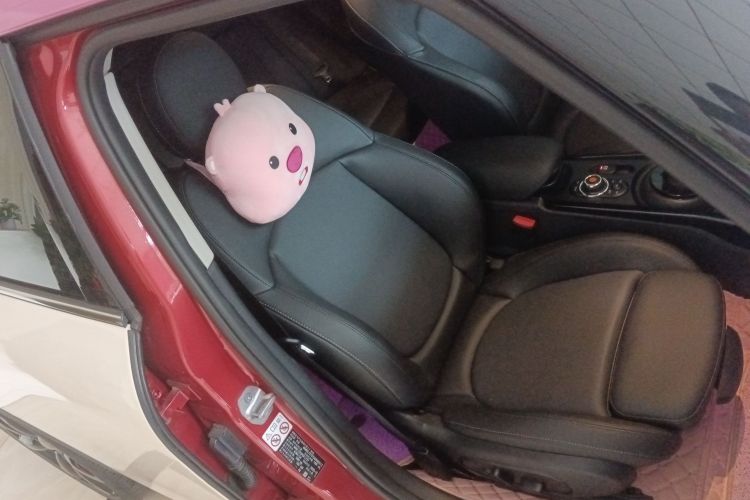 MINI Clubman 2021款 1.5T COOPER中控内饰41