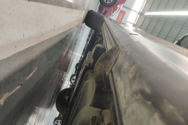 丰田 RAV4荣放 2016款 2.0L CVT两驱风尚版 国V局部细节9002