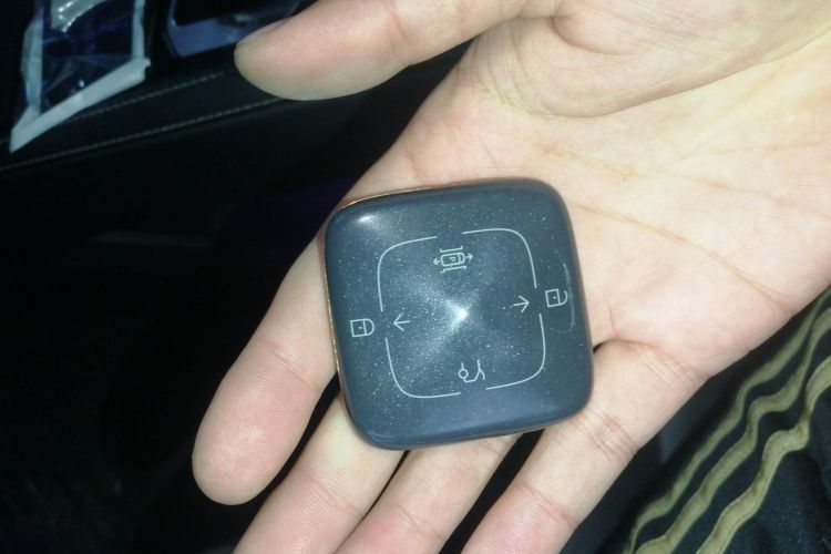 极氪001 2022款 超长续航单电机 WE版中控内饰7001