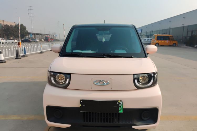 奇瑞 QQ冰淇淋 2022款 120km 甜筒 磷酸铁锂车身外观2