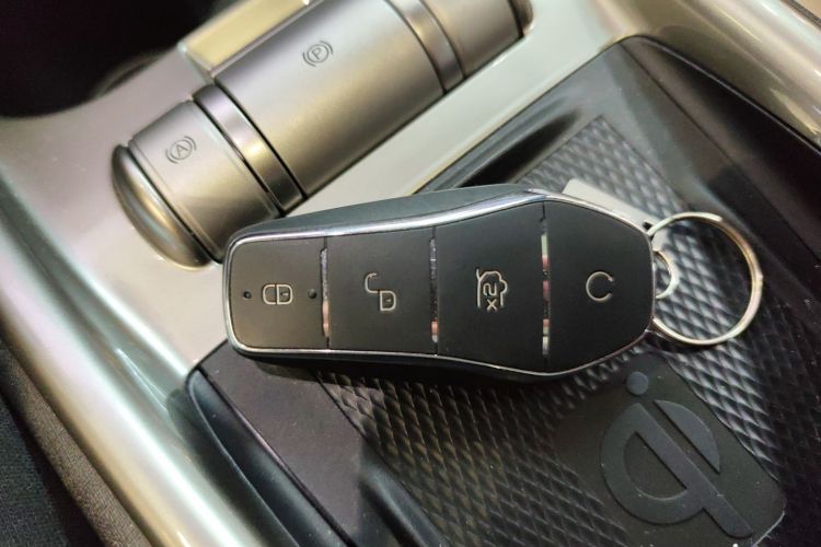 比亚迪 海豚 2023款 401km 骑士版中控内饰11