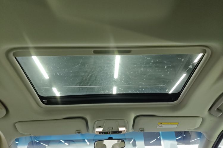 别克GL8 2017款 ES 28T 舒适型 国V中控内饰22