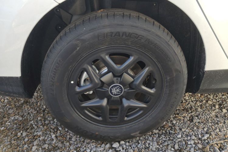 比亚迪 秦PLUS 2025款 DM-i 智驾版 55KM领先型车身外观6008