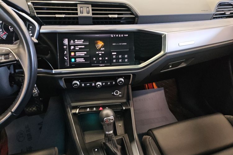 奥迪Q3 2024款 35 TFSI 进取动感型中控内饰16