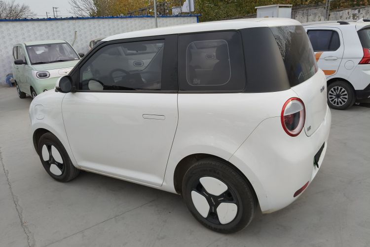 长安启源 长安Lumin 2024款 130km 清悦款车身外观4