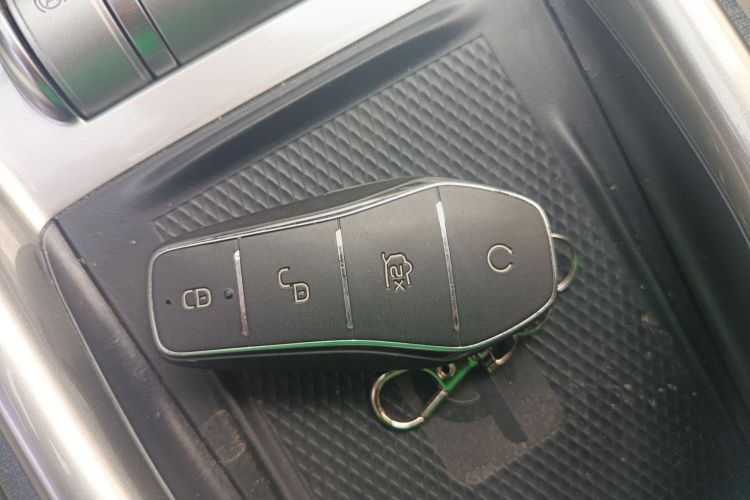 比亚迪 海豚 2023款 420km 时尚版中控内饰11