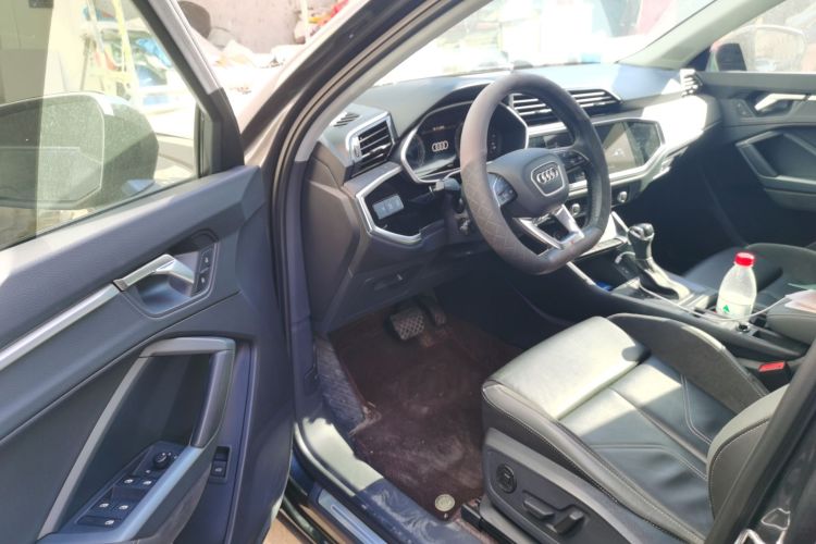 奥迪Q3 Sportback 2023款 40 TFSI 时尚型中控内饰20