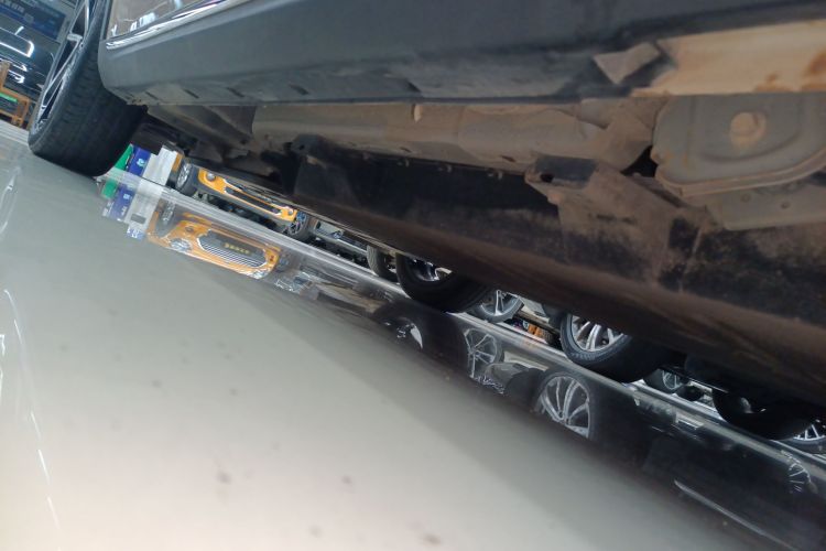 哪吒汽车 哪吒AYA 2023款 401 Lite局部细节9002