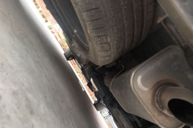 奔驰 威霆 2021款 2.0T 商务版 7座局部细节9009