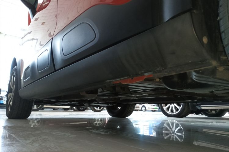 雪铁龙 云逸 C4 AIRCROSS 2018款 350THP 自动互联网逸智版局部细节9002