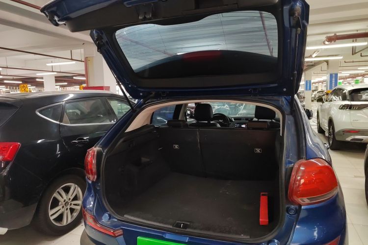 观致5 2018款 改款 1.6T 自动尊贵型机舱底盘23