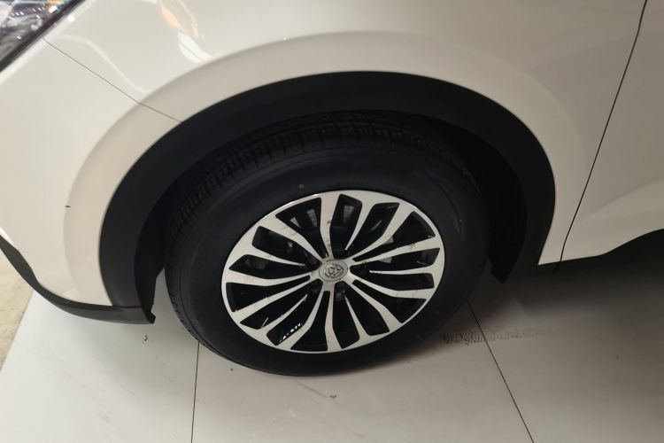 中华V6 2018款 1.5T 自动豪华型车身外观35