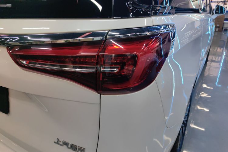 别克GL8 2021款 ES陆尊 653T 豪华型车身外观6006