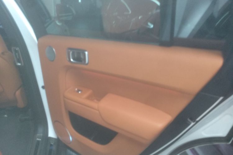 理想汽车 理想L7 2023款 Pro中控内饰7006