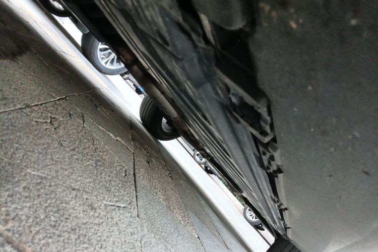 奔驰GLC 2016款 GLC 260 4MATIC 豪华型局部细节9004