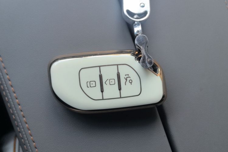 东风风行 风行游艇 2022款 1.5T DCT逐浪版中控内饰11