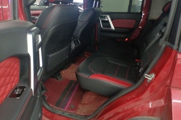 北京BJ40 2019款 PLUS 2.3T 自动四驱尊享版 国VI中控内饰21