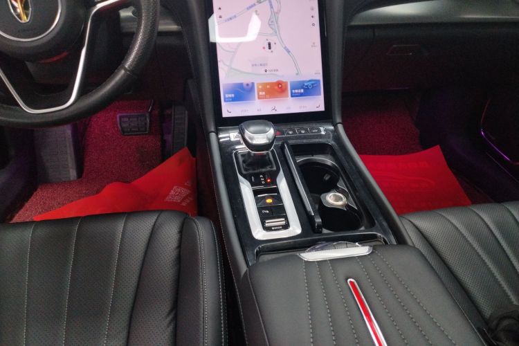 红旗H5 2023款 1.5T HEV智联旗畅版中控内饰18