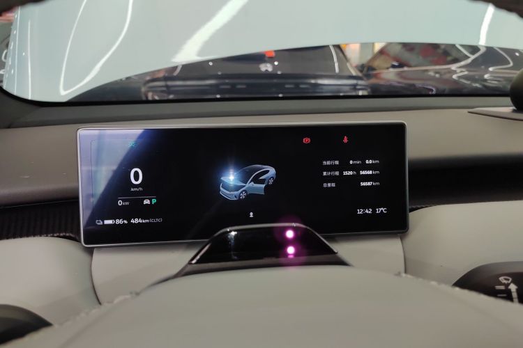 蔚来ET5 2022款 75kWh中控内饰14