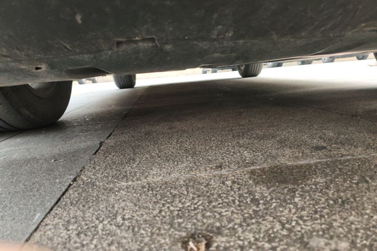 比亚迪 秦PLUS 2023款 冠军版 DM-i 55KM领先型局部细节9008