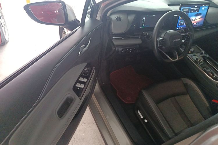 埃安 AION S Plus 2023款 70 乐享版 磷酸铁锂中控内饰20