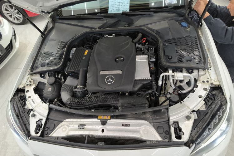 奔驰C级 2018款 C 180 L 时尚型运动版局部细节24