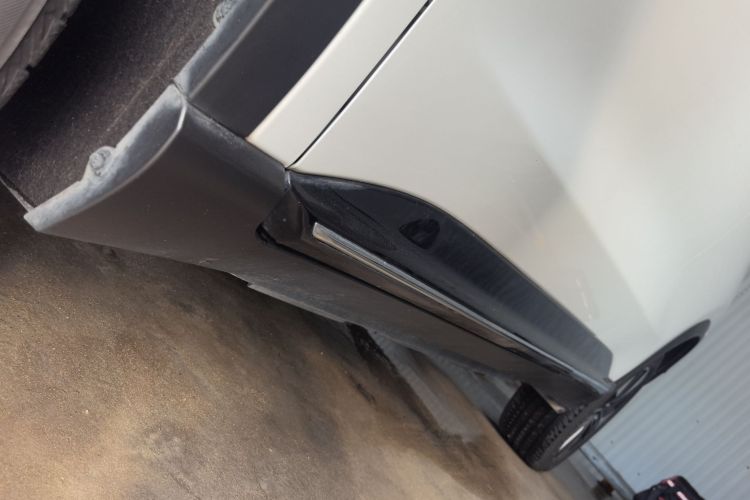 小鹏G3 2022款 G3i 460N+机舱底盘30